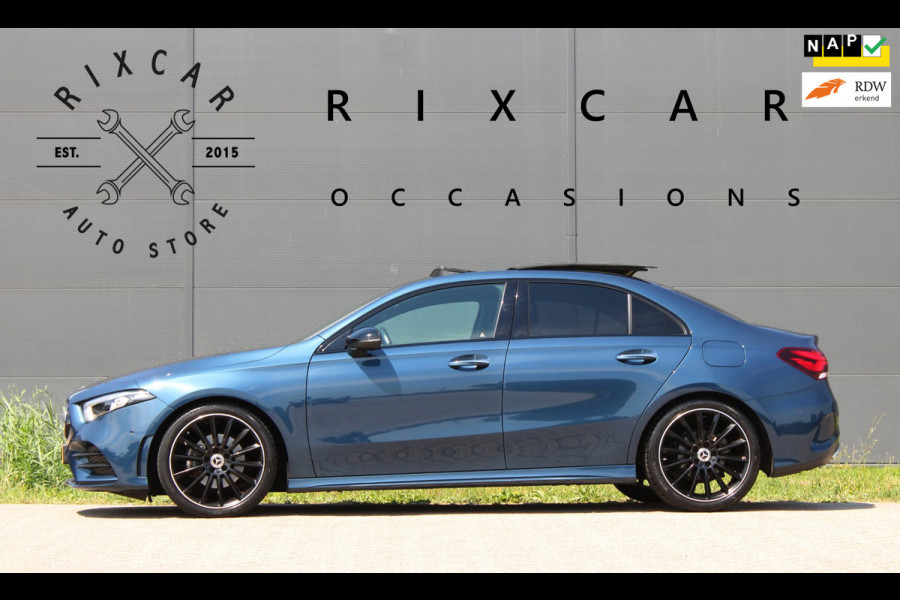 Mercedes-Benz A-Klasse 180 AMG Line Panodak Sfeerlicht !!NIEUWBINNEN!!