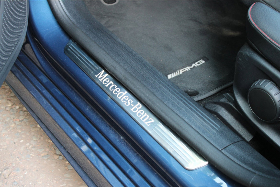 Mercedes-Benz A-Klasse 180 AMG Line Panodak Sfeerlicht !!NIEUWBINNEN!!