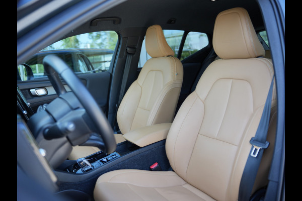 Volvo XC40 1.5 T5 Twin Engine Inscription | Parkeerverwarming | Apple Carplay | Voorstoelen verwarmd |