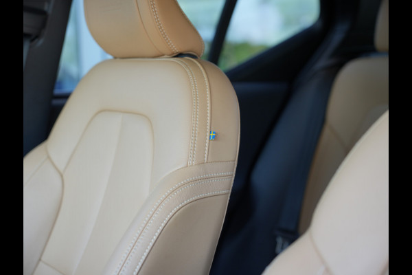 Volvo XC40 1.5 T5 Twin Engine Inscription | Parkeerverwarming | Apple Carplay | Voorstoelen verwarmd |
