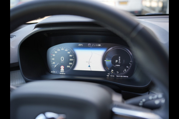 Volvo XC40 1.5 T5 Twin Engine Inscription | Parkeerverwarming | Apple Carplay | Voorstoelen verwarmd |