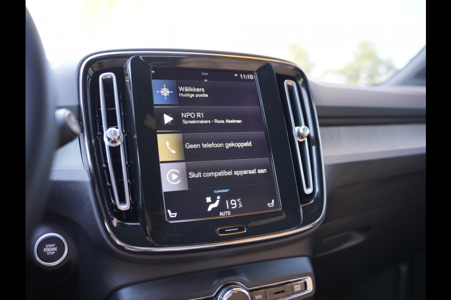 Volvo XC40 1.5 T5 Twin Engine Inscription | Parkeerverwarming | Apple Carplay | Voorstoelen verwarmd |