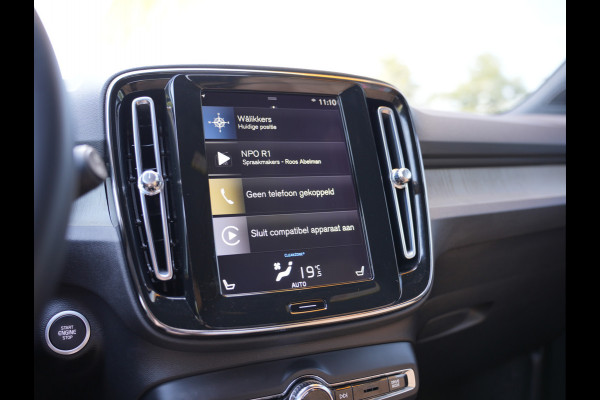Volvo XC40 1.5 T5 Twin Engine Inscription | Parkeerverwarming | Apple Carplay | Voorstoelen verwarmd |