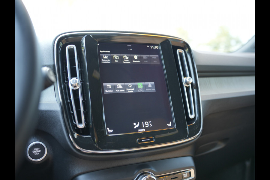 Volvo XC40 1.5 T5 Twin Engine Inscription | Parkeerverwarming | Apple Carplay | Voorstoelen verwarmd |