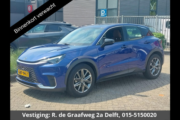 Lexus LBX Relax 2WD | 1e eigenaar | Dealer Onderhouden | Navigatie | Stoelverwarming + Leder |