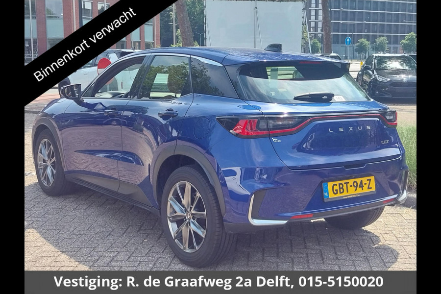 Lexus LBX Relax 2WD | 1e eigenaar | Dealer Onderhouden | Navigatie | Stoelverwarming + Leder |
