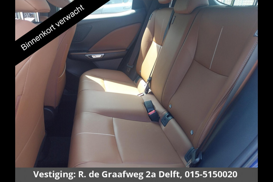 Lexus LBX Relax 2WD | 1e eigenaar | Dealer Onderhouden | Navigatie | Stoelverwarming + Leder |