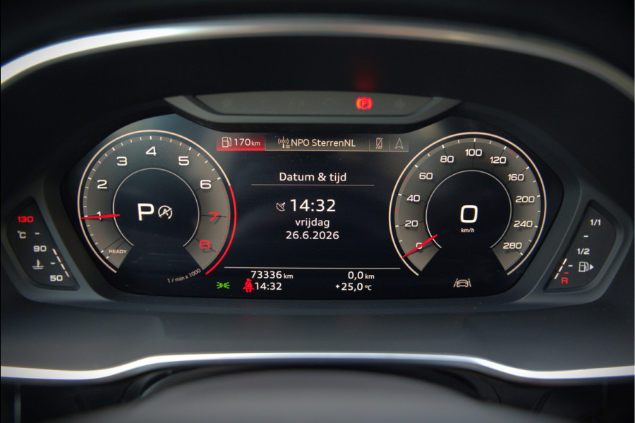 Audi Q3 35 TFSI S Line Pro Line S S-Line | Panoramadak | Stoelverwarming | Camera | Cruise Control | Apple Carplay | Dodehoekdetectie | Navigatie | Parkeersensoren |