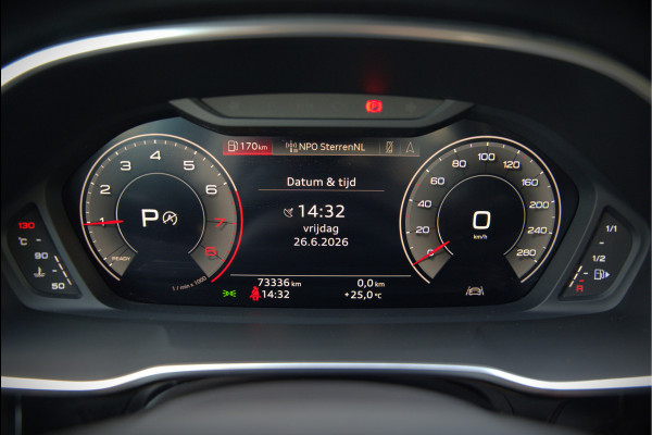 Audi Q3 35 TFSI S Line Pro Line S S-Line | Panoramadak | Stoelverwarming | Camera | Cruise Control | Apple Carplay | Dodehoekdetectie | Navigatie | Parkeersensoren |