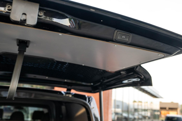 Volkswagen Transporter 2.0 TDI L2H1 30 DC 150pk Bulli 2x schuifdeur Leder