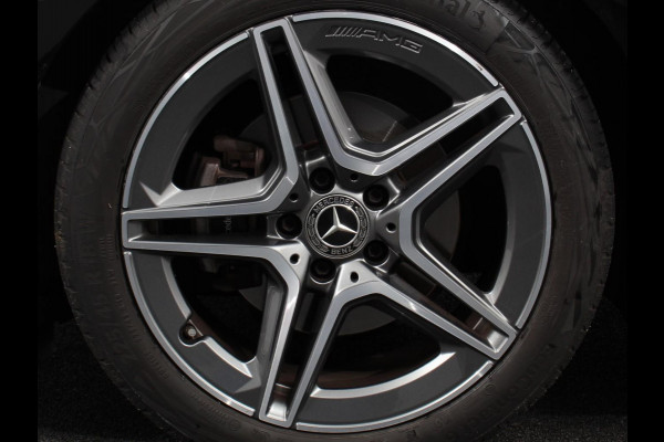 Mercedes-Benz A-Klasse 200 AMG Line Navigatie Climate Control Camera Virtual Cockpit Led Stoelverwarming Cruise control Parkeersensoren