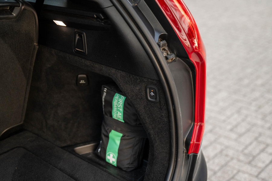 Volvo XC90 2.0 T8 Recharge AWD R-Design 455pk LONG RANGE