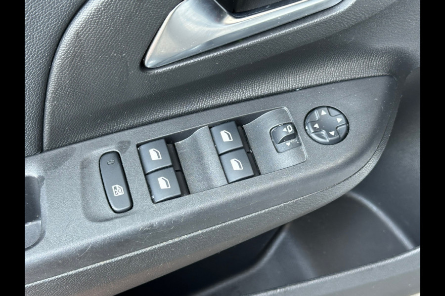 Opel Corsa 1.2 GS Line Automaat Leer Navi Camera Carplay