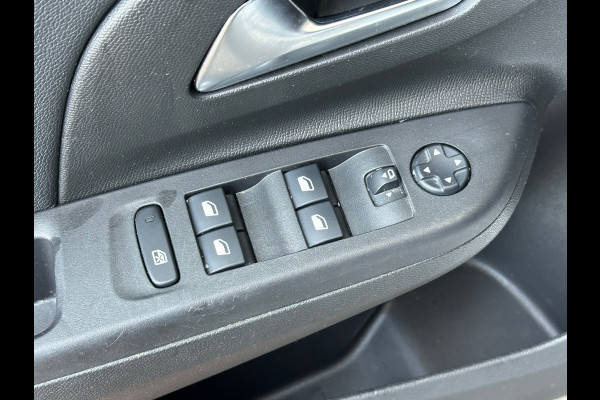 Opel Corsa 1.2 GS Line Automaat Leer Navi Camera Carplay
