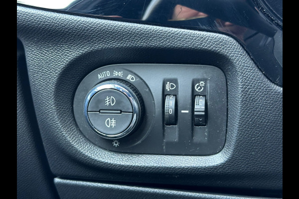 Opel Corsa 1.2 GS Line Automaat Leer Navi Camera Carplay