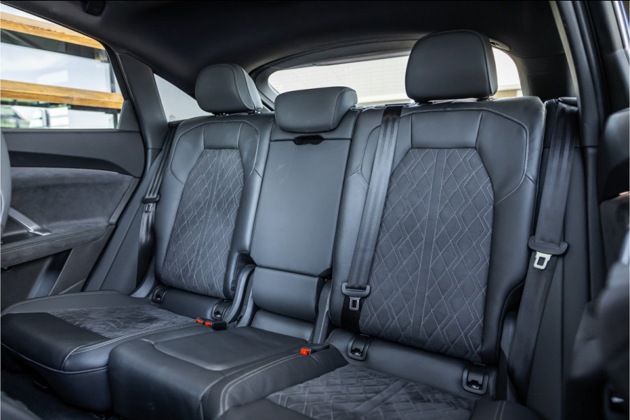 Audi Q5 Sportback 2.0 TFSI e-hybrid quattro S edition - Tech Plus | Panorama | S Line | 360 Camera