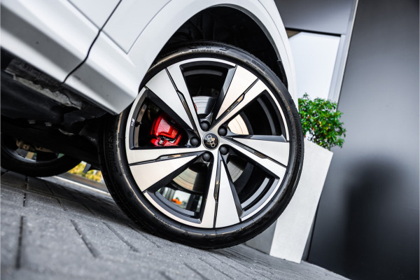 Audi Q5 Sportback 2.0 TFSI e-hybrid quattro S edition - Tech Plus | Panorama | S Line | 360 Camera