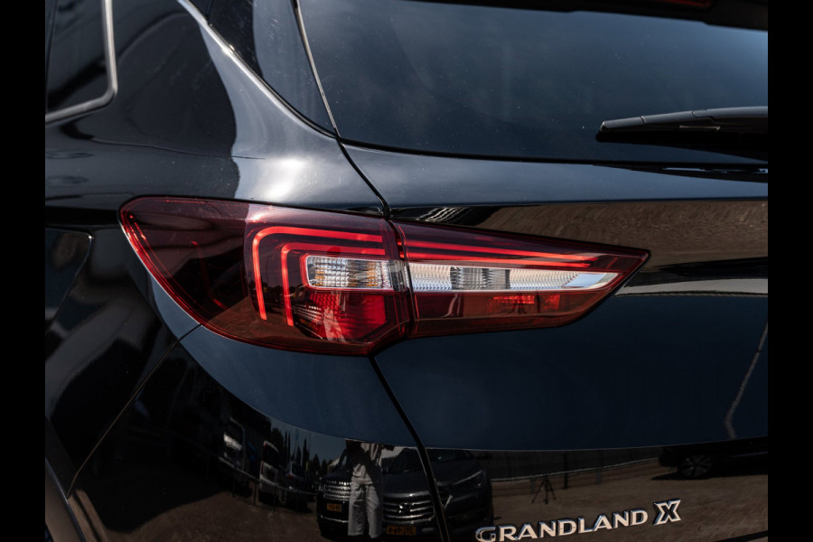 Opel Grandland 1.6 Turbo Plug-In Hybrid 4x4 Ultimate | Surround View | Ventilatie | Memory | BTW