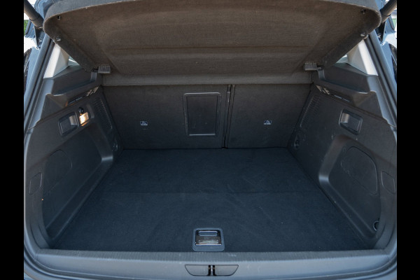 Opel Grandland 1.6 Turbo Plug-In Hybrid 4x4 Ultimate | Surround View | Ventilatie | Memory | BTW