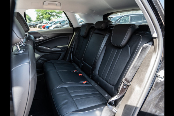 Opel Grandland 1.6 Turbo Plug-In Hybrid 4x4 Ultimate | Surround View | Ventilatie | Memory | BTW
