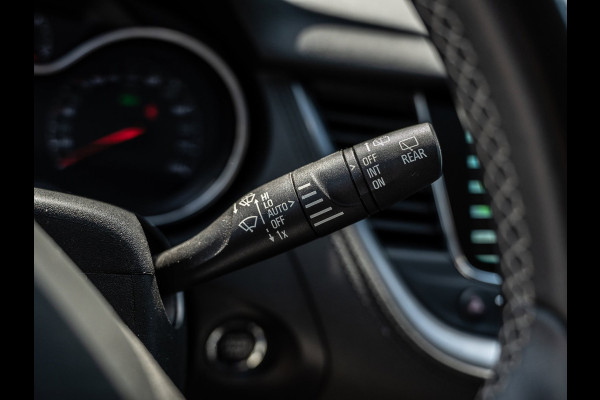 Opel Grandland 1.6 Turbo Plug-In Hybrid 4x4 Ultimate | Surround View | Ventilatie | Memory | BTW