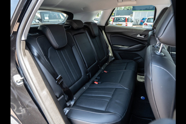 Opel Grandland 1.6 Turbo Plug-In Hybrid 4x4 Ultimate | Surround View | Ventilatie | Memory | BTW