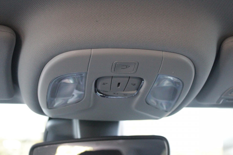 Jeep Compass 4xe 240PK Plug-in Hybrid ELECTRIC SUMMIT | LEDEREN BEKLEDING | STOEL VENTILATIE | STOEL/STUUR VERWARMING | VOORSTOELEN ELEKTRISCH VERSTELBAAR MET GEHEUGEN FUNCTIE OP DE BESTUURDERSSTOEL | ELEKTRISCH BEDIENBARE ACHTERKLEP | NAVIGATIE | DRAADLOZE APPLE CARPLAY/ANDROID AUTO | DRAADLOZE TELEFOONLADER | DAB+ RADIO | ACHTERUITRIJ CAMERA |  19" LICHTMETALEN VELGEN | FULL LED KOPLAMPEN | PARKEERSENSOREN VOOR + ACHTER | KEYLESS ENTRY/START |