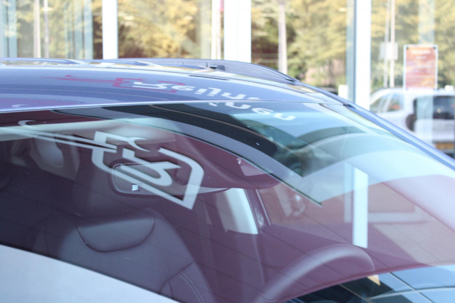 Jeep Compass 4xe 240PK Plug-in Hybrid ELECTRIC SUMMIT | LEDEREN BEKLEDING | STOEL VENTILATIE | STOEL/STUUR VERWARMING | VOORSTOELEN ELEKTRISCH VERSTELBAAR MET GEHEUGEN FUNCTIE OP DE BESTUURDERSSTOEL | ELEKTRISCH BEDIENBARE ACHTERKLEP | NAVIGATIE | DRAADLOZE APPLE CARPLAY/ANDROID AUTO | DRAADLOZE TELEFOONLADER | DAB+ RADIO | ACHTERUITRIJ CAMERA |  19" LICHTMETALEN VELGEN | FULL LED KOPLAMPEN | PARKEERSENSOREN VOOR + ACHTER | KEYLESS ENTRY/START |