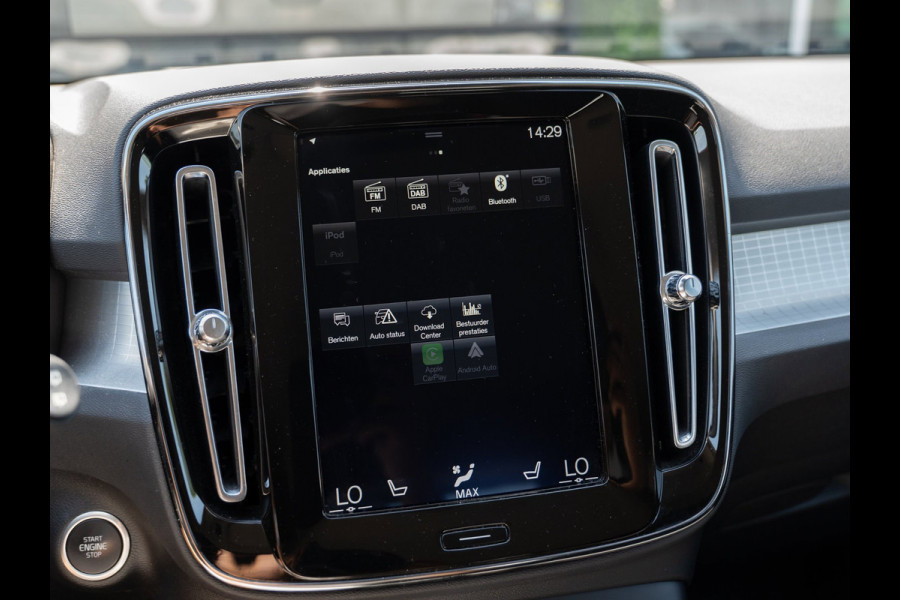 Volvo XC40 1.5 T4 211PK Recharge Momentum | Carplay | Camera | Dealer Ond.