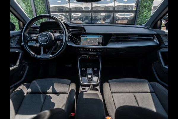 Audi A3 Sportback 45 TFSIe 245PK S edition Competition | Black Optik | ACC | Carplay |