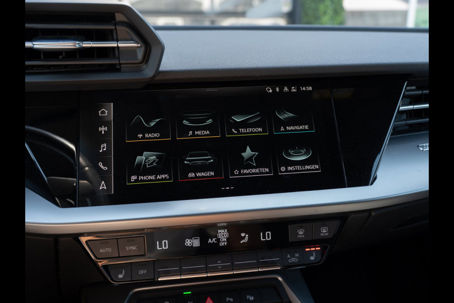Audi A3 Sportback 45 TFSIe 245PK S edition Competition | Black Optik | ACC | Carplay |