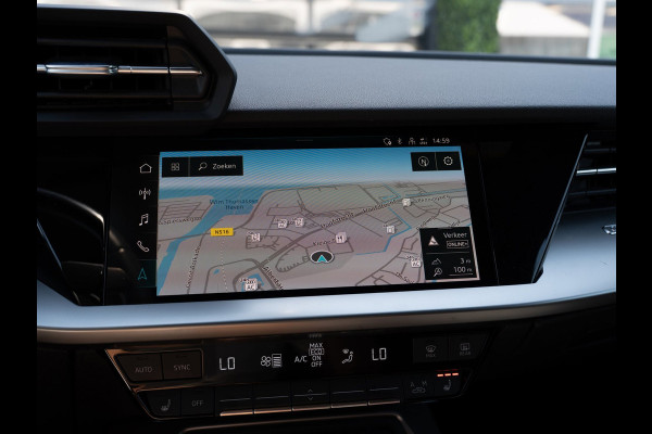 Audi A3 Sportback 45 TFSIe 245PK S edition Competition | Black Optik | ACC | Carplay |