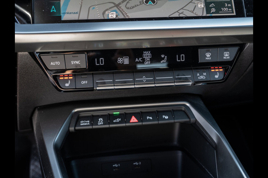 Audi A3 Sportback 45 TFSIe 245PK S edition Competition | Black Optik | ACC | Carplay |