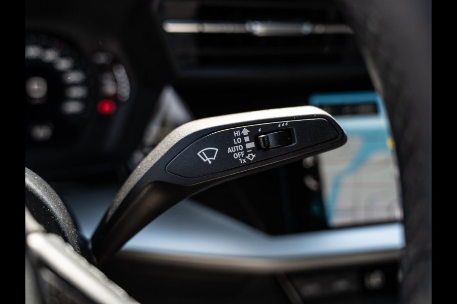 Audi A3 Sportback 45 TFSIe 245PK S edition Competition | Black Optik | ACC | Carplay |