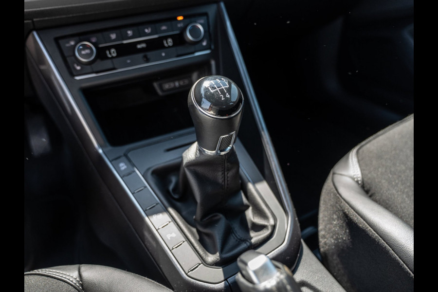 Volkswagen Polo 1.0 Comfortline Style | Side Assist | PDC | Carplay | Sport Int.