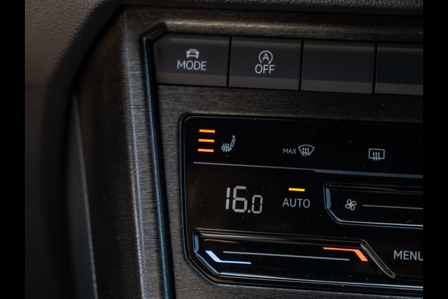 Volkswagen T-Roc 1.5 TSI 150PK DSG R-Line | Massage | Carplay | Camera | Standkachel