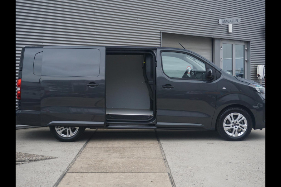 Opel Vivaro Electric L3 75 kWh | 8 jaar garantie | Surround View Pakket | Dodehoek detectie | Apple Carplay | camera | parkeersensoren voor & achter | Comfort scheidingswand | rijklaarprijs
