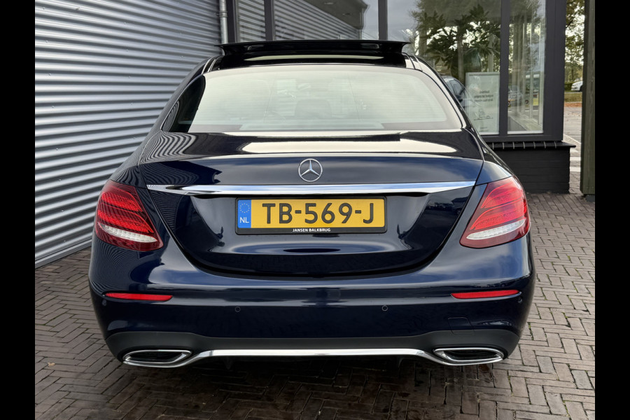 Mercedes-Benz E-Klasse 220 d Business Solution AMG Panoramadak!