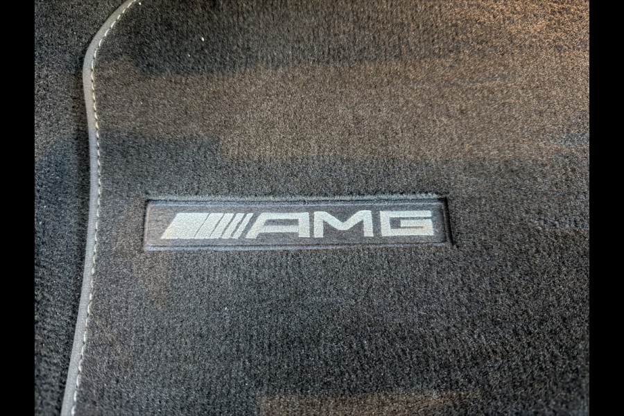 Mercedes-Benz E-Klasse 220 d Business Solution AMG Panoramadak!