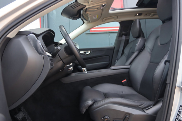 Volvo XC60 2.0 T8 Twin Engine AWD Inscription / PANO / MEMORY / 360 / KEYLESS / STOELVERW