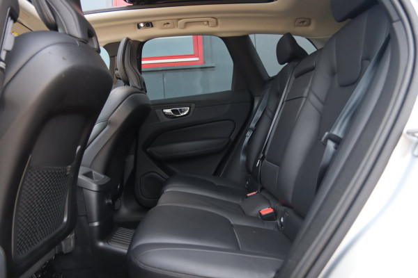 Volvo XC60 2.0 T8 Twin Engine AWD Inscription / PANO / MEMORY / 360 / KEYLESS / STOELVERW