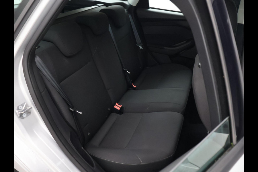 Ford FOCUS Wagon 1.0 TREND + APPLE CARPLAY | LMV | CRUISE CONTROL | NAVIGATIE | AIRCO