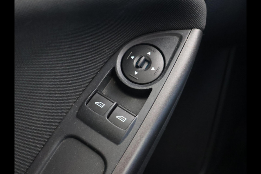 Ford FOCUS Wagon 1.0 TREND + APPLE CARPLAY | LMV | CRUISE CONTROL | NAVIGATIE | AIRCO