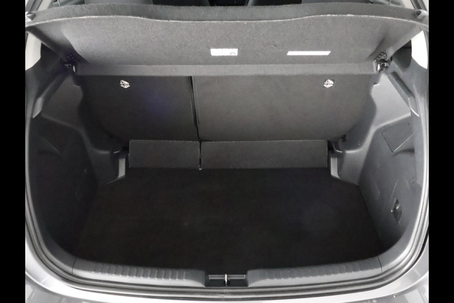 Toyota Yaris 1.5 VVT-I First Edition Bi-Tone Automaat | Apple Carplay & AndroidAUTO | Camera | Lichtmetalen velgen |