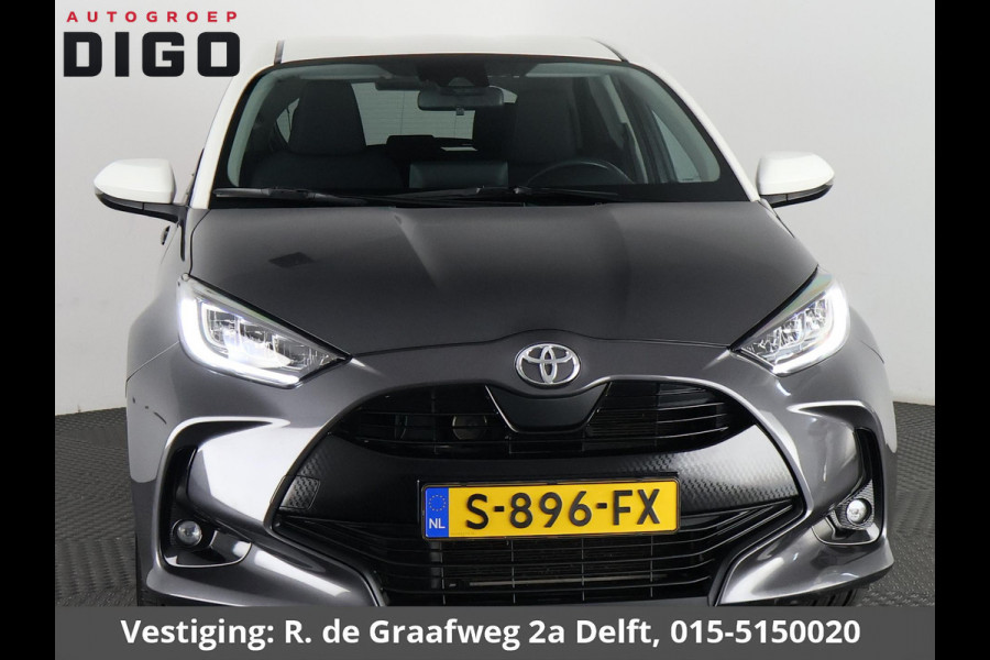 Toyota Yaris 1.5 VVT-I First Edition Bi-Tone Automaat | Apple Carplay & AndroidAUTO | Camera | Lichtmetalen velgen |