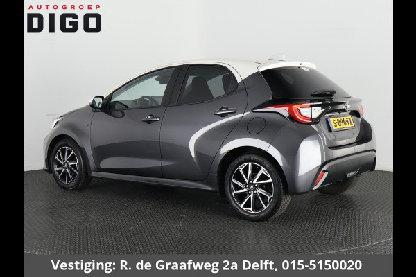 Toyota Yaris 1.5 VVT-I First Edition Bi-Tone Automaat | Apple Carplay & AndroidAUTO | Camera | Lichtmetalen velgen |