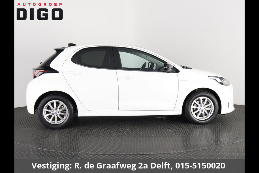 Toyota Yaris 1.5 Hybrid Active Sport | Stoelverwarming | Navigatie | Camera | Apple Carplay & AndroidAUTO |