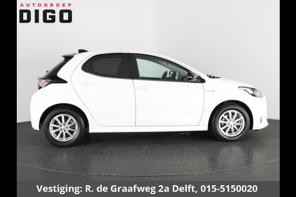 Toyota Yaris 1.5 Hybrid Active Sport | Stoelverwarming | Navigatie | Camera | Apple Carplay & AndroidAUTO |