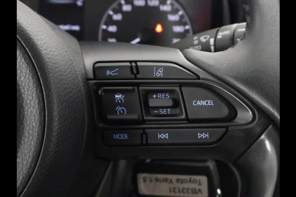 Toyota Yaris 1.5 Hybrid Active Sport | Stoelverwarming | Navigatie | Camera | Apple Carplay & AndroidAUTO |