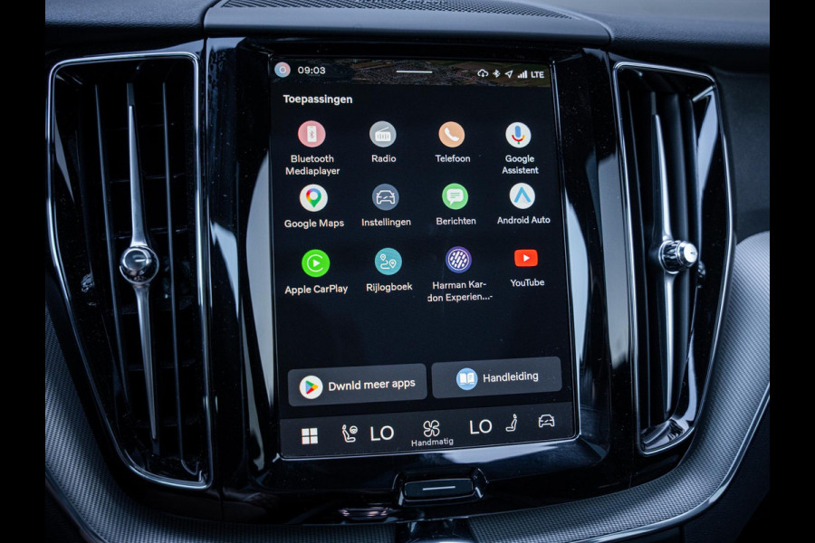 Volvo XC60 2.0 T8 Plug-in hybrid AWD Plus Black Edition - Long Range l Pano l 360cam l Memory